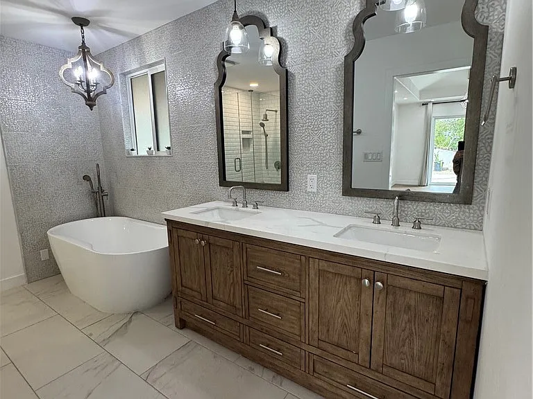 380 Mira Loma Pl — Photo 10