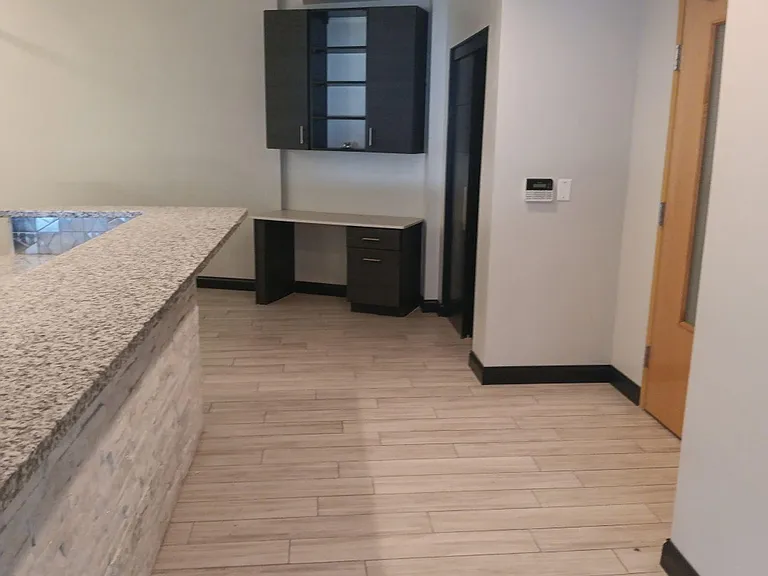 219 Central Ave NW #301 — Photo 5