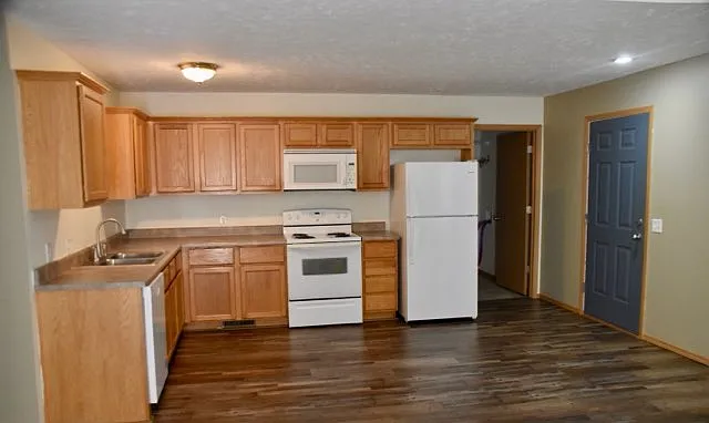 119 Bailey Cir #B — Photo 7