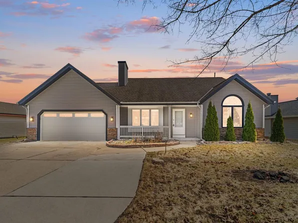 8240 South 13th STREET, Oak Creek, WI 53154