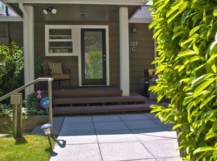 323 5th Ave APT C, Kirkland, WA 98033