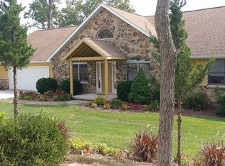 16498 Steep Ln, Loogootee, IN 47553