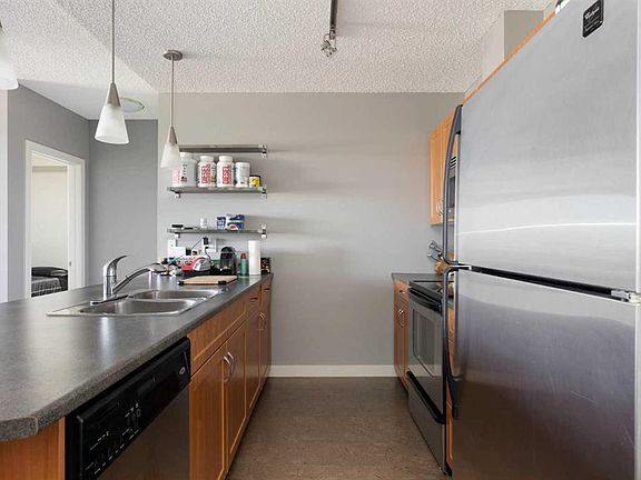 5th image of 136 C S Sandpiper Rd #606