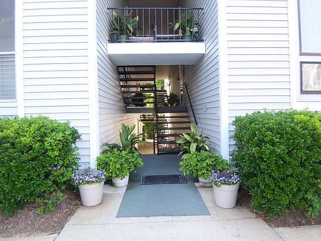 2nd image of 319 Laurens St SW