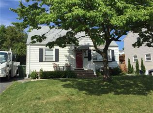 84 Buchanan Ave, Parlin, NJ 08859
