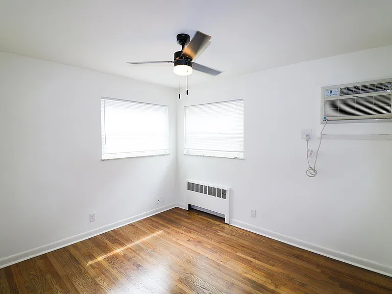 5017 Madison Road — Photo 10