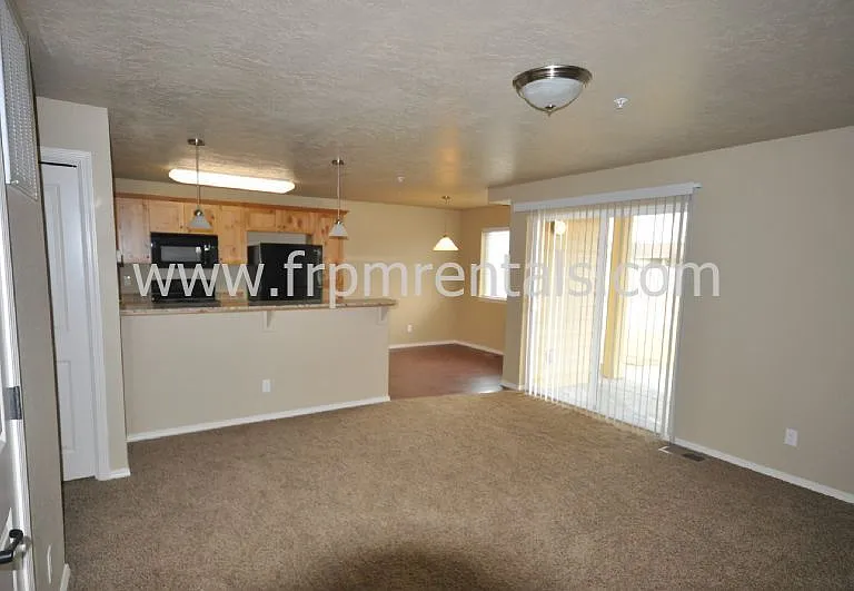 872 N Bonsai Ln #102 — Photo 4