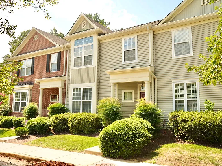 1119 Somer Chase Ct — Photo 58