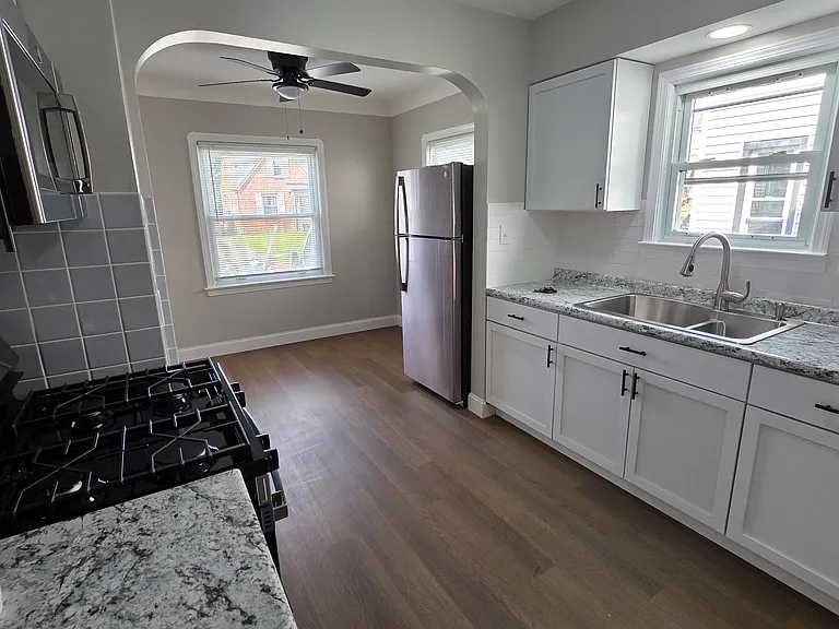 3321 Archmere Ave — Photo 17