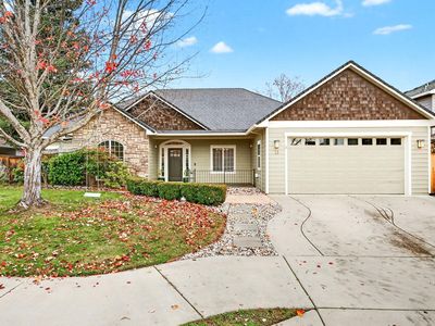 13 Portabello Way, Eagle Pt, OR, 97524