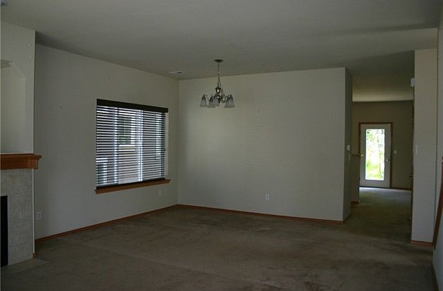 1st image of 320 50th St SE