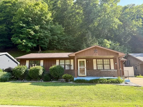 159 W Keyser Heights Dr, Pikeville, KY 41501