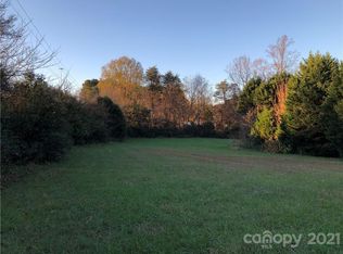 109 8th Ave NW, Conover, NC 28613