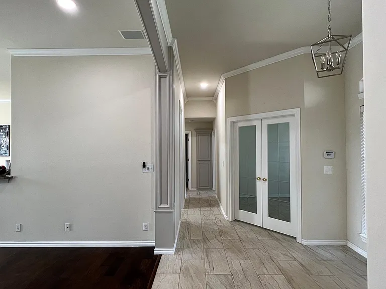 9601 Southlake Dr — Photo 9