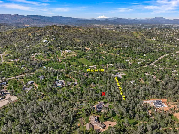 9200 Silver King Rd, Redding, CA 96001