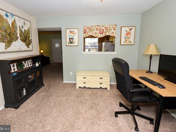 5th image of 43 Knock N Knoll Cir