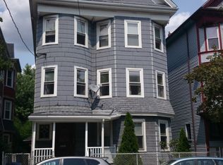 84 Calumet St, Roxbury, MA 02120