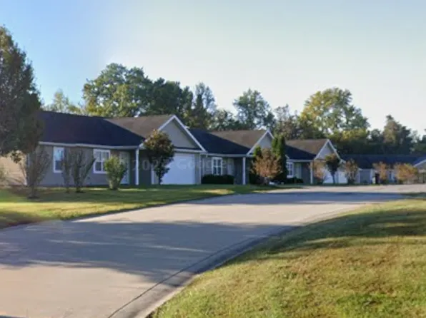40 Easterly Dr, Murphysboro, IL 62966