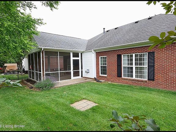 2nd image of 1403 Wellington Club Ct