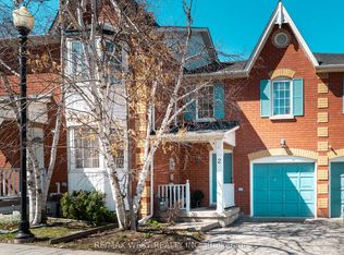 50 Markham Rd #2, Toronto, ON M1M2Z4