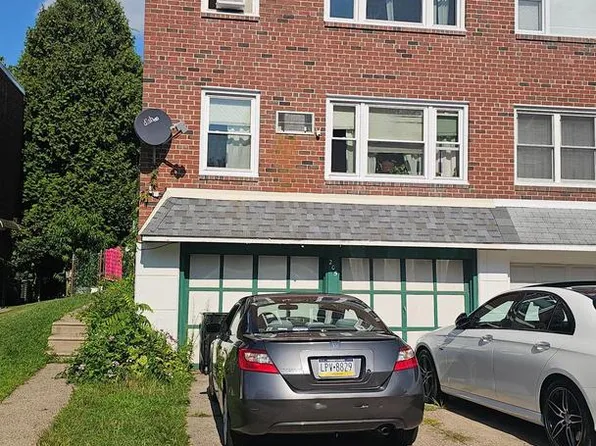 205 Lockart Ter, Philadelphia, PA 19116