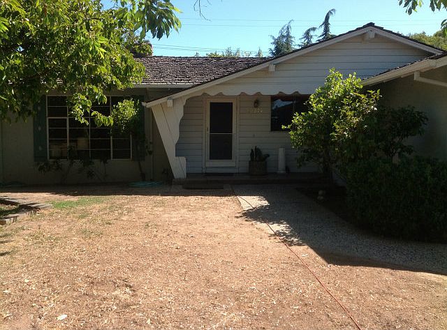 1st image of 18324 Swarthmore Dr