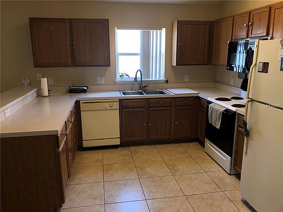 3rd image of 13222 Ashington Pointe Dr