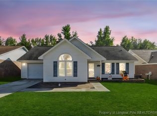 5917 Bloomsbury Dr, Fayetteville, NC 28306