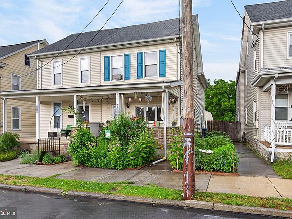 2nd image of 112 N Harrison St