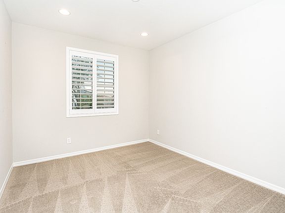 5th image of 1809 W Fawn Way #Tan