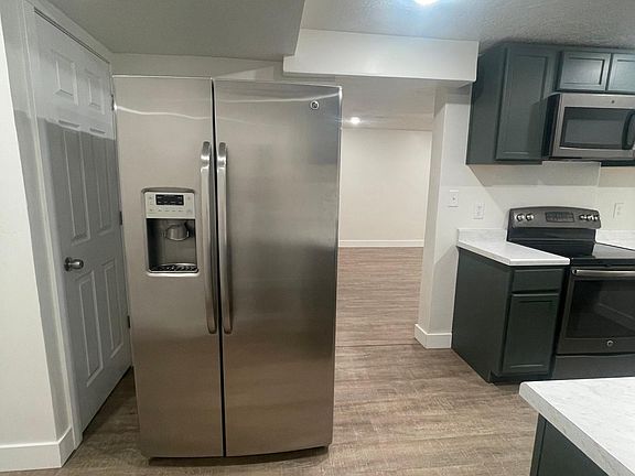 Stainless steel & slate appliances