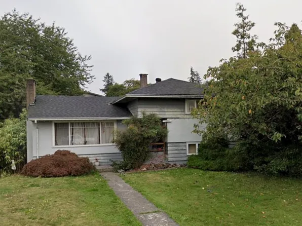 10910 128a St, Surrey, BC V3T 3G2