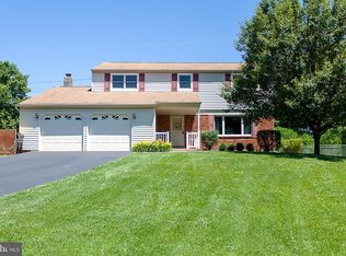 809 Hartley Pl, Lansdale, PA 19446