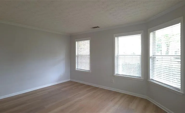3458 Hill Pond Dr NE — Photo 8