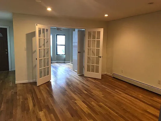 Rented by Premier Metro Realty Corp | media 15