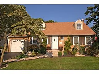 28 Tanglewood Ln photo 1