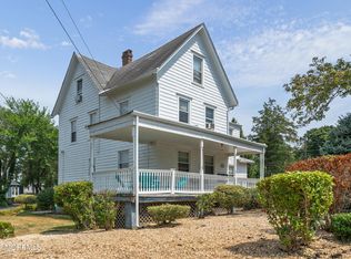 62 Ocean Blvd, Atlantic Highlands, NJ 07716