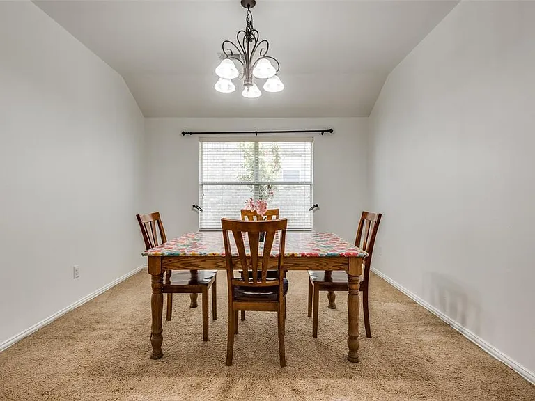 13253 Poppy Hill Ln — Photo 4