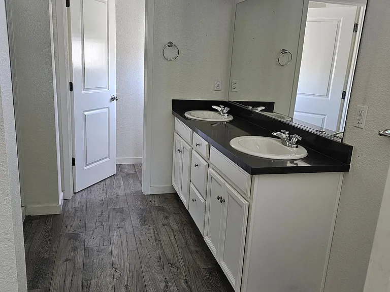 4385 Silver Cedar Ln — Photo 13