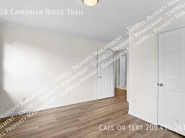 428 Cambrian Ridge Trl — Photo 17