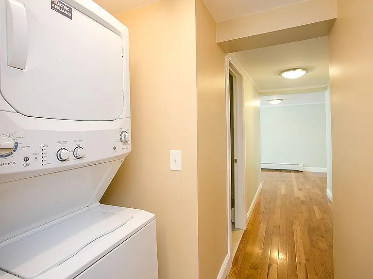 132 Evarts St #2 — Photo 14