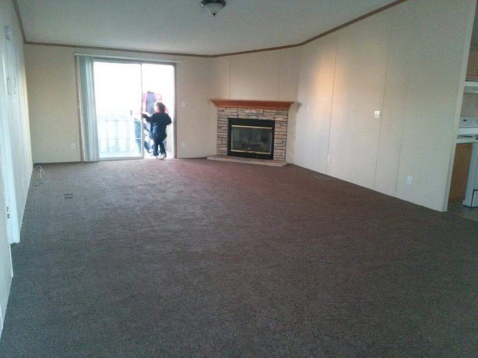 1st image of 1001 Hummingbird Dr