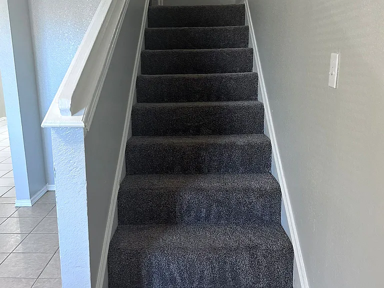 Las Violetas Apartments — Photo 78