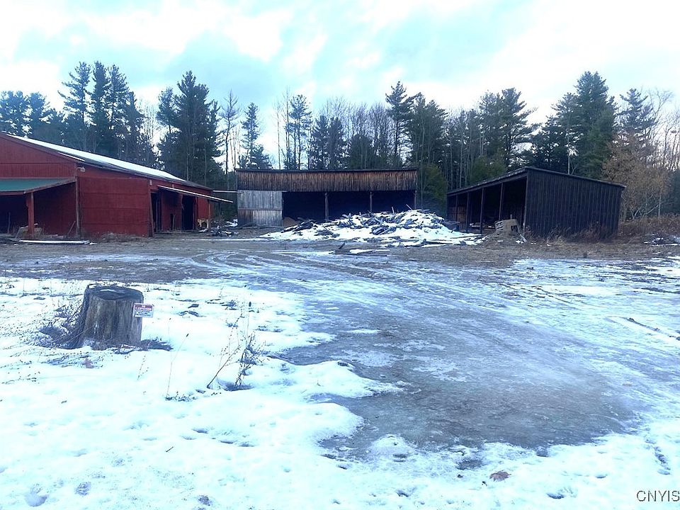 1st image of 7634 Tucker Hill Rd