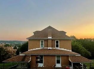 410 N Cottage Ave #2, Connellsville, PA 15425