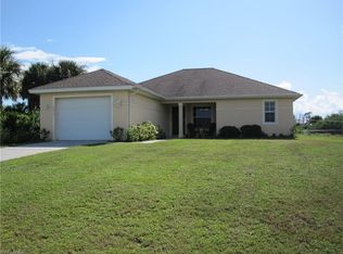 3017 Lady Ln, Labelle, FL 33935