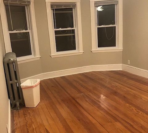 4th image of 27 Grant Ave #1