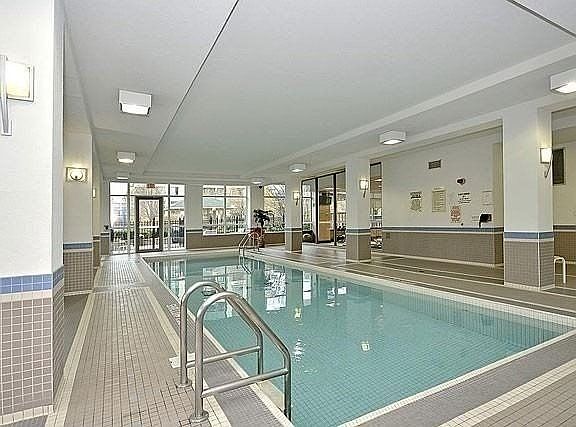 5th image of 3504 Hurontario St #801