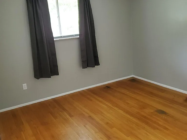 1420 Lattidome Dr — Photo 31