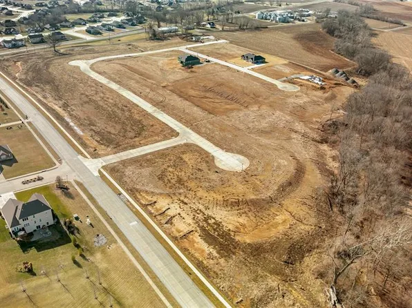 1416 Sophia Ct, Columbia, IL 62236